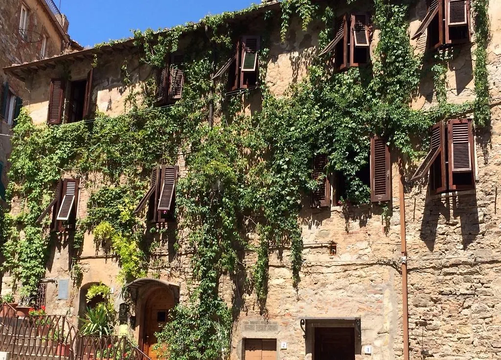 La Piazzetta Toscana B&B Campiglia Marittima Bed & Breakfast